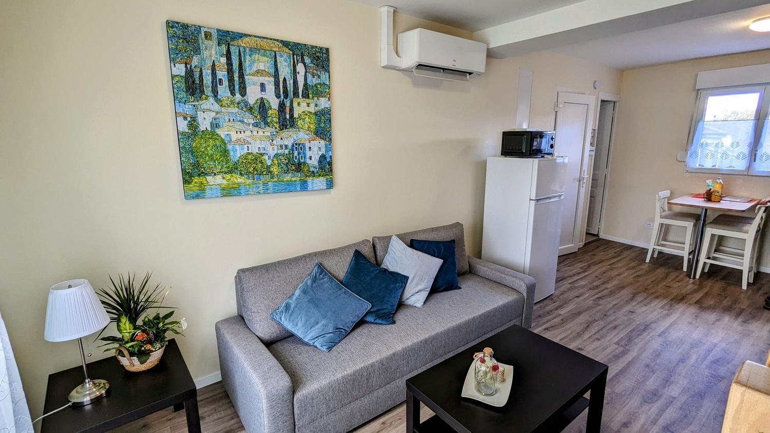 Les Loges De Vero Duplex , Appartement Neuf Classe 3 Etoiles - Garage Velo Et Moto - Parking Prive - 1 Chambre Et Un Canape Convertible - Gere Par Prestazen'Services Thierville-sur-Meuse Dış mekan fotoğraf